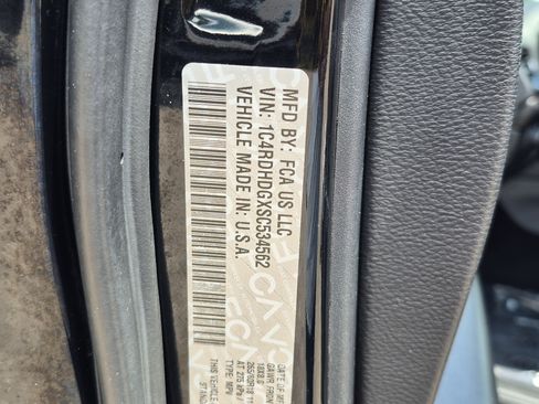 Used 2025 Dodge Durango GT RWD image 35