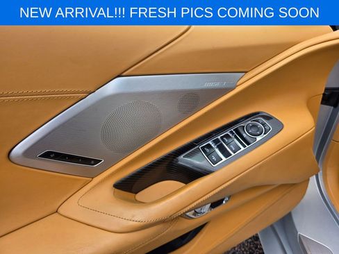 Used 2021 Chevrolet Corvette Stingray Premium Conv w/ Z51 Performance Package image 12