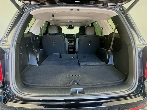 Certified 2025 Hyundai Palisade XRT FWD image 27