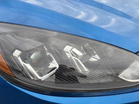 Used 2020 Ford Escape SEL image 9