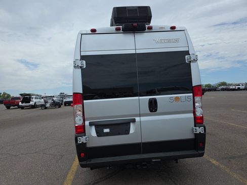 Used 2022 RAM ProMaster 3500 w/ Premium R/V Group FWD image 6