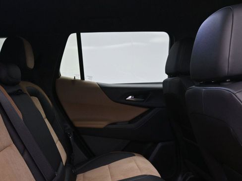 New 2026 Chevrolet Equinox ACTIV w/ Convenience Package III image 14