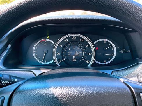 Used 2015 Honda Accord EX image 26