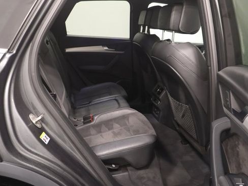 Used 2020 Audi SQ5 Premium Plus image 16