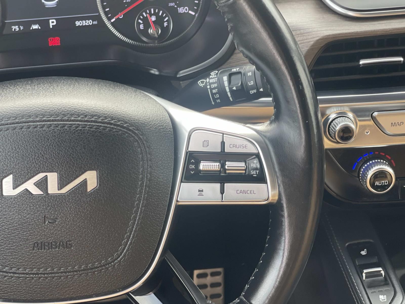 Used 2022 Kia Telluride SX FWD image 11