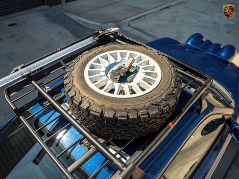 Used 2010 Porsche 911 Carrera 4 image 15