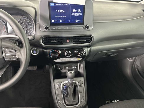 Used 2022 Hyundai Kona SEL w/ Cargo Package image 12