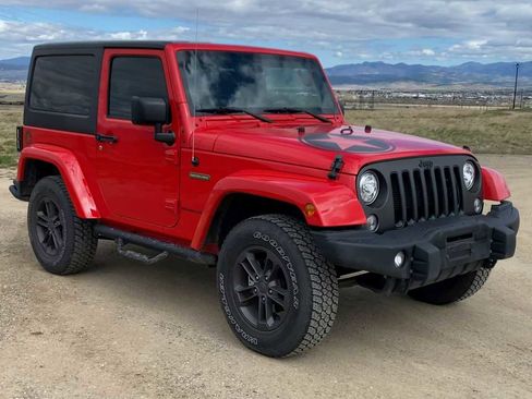 Used 2018 Jeep Wrangler Sport image 2