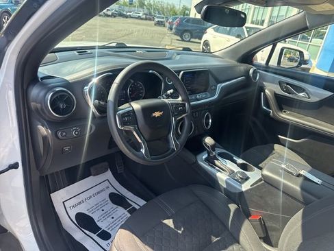 Used 2022 Chevrolet Blazer LT FWD image 15