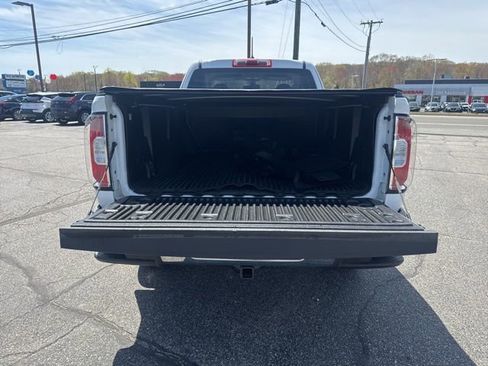 Used 2018 GMC Canyon 4x4 Extended Cab w/ Trailering Package image 8