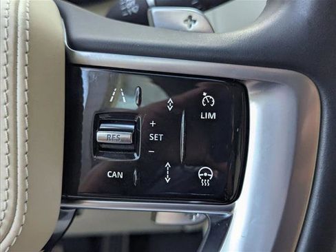 Used 2023 Land Rover Range Rover SE image 14