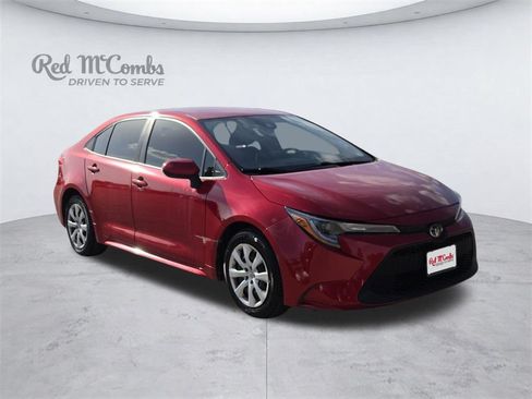 Used 2021 Toyota Corolla LE FWD image 10