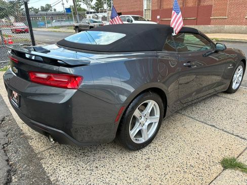 Used 2017 Chevrolet Camaro LT RWD image 8