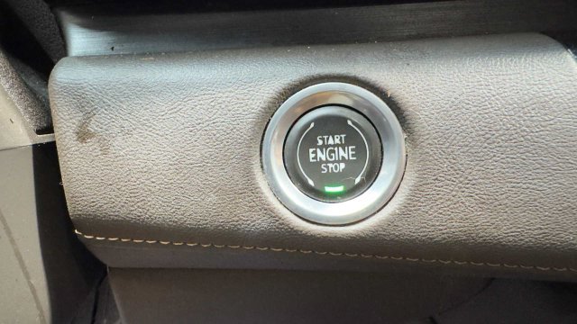 Used 2021 Cadillac Escalade Sport w/ Driver Assist Tech Package RWD image 29