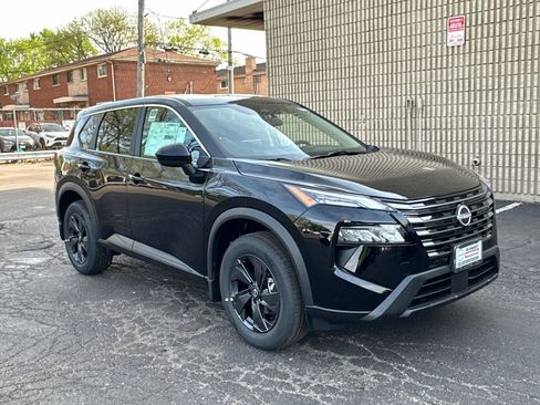 New 2026 Nissan Rogue SV w/ Cold Weather Package AWD/4WD image 3