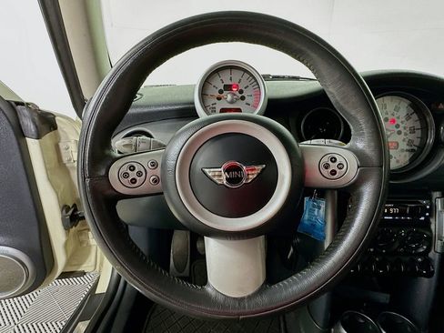 Used 2006 MINI Cooper Hardtop FWD image 17