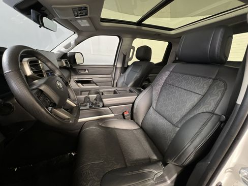 Used 2024 Toyota Tundra Limited image 13