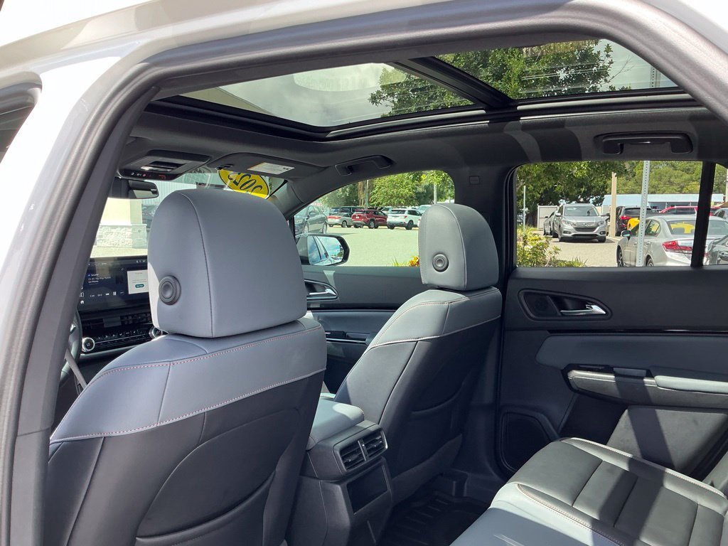 Used 2025 Honda Prologue Touring image 32