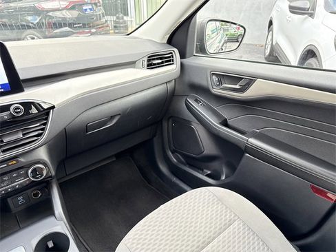 Used 2022 Ford Escape SE w/ Convenience Package image 14