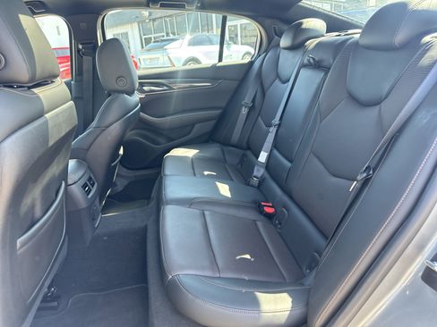 Used 2023 Cadillac CT5 Sport RWD image 8