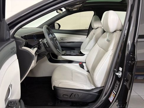 New 2025 Hyundai Tucson Limited FWD image 14