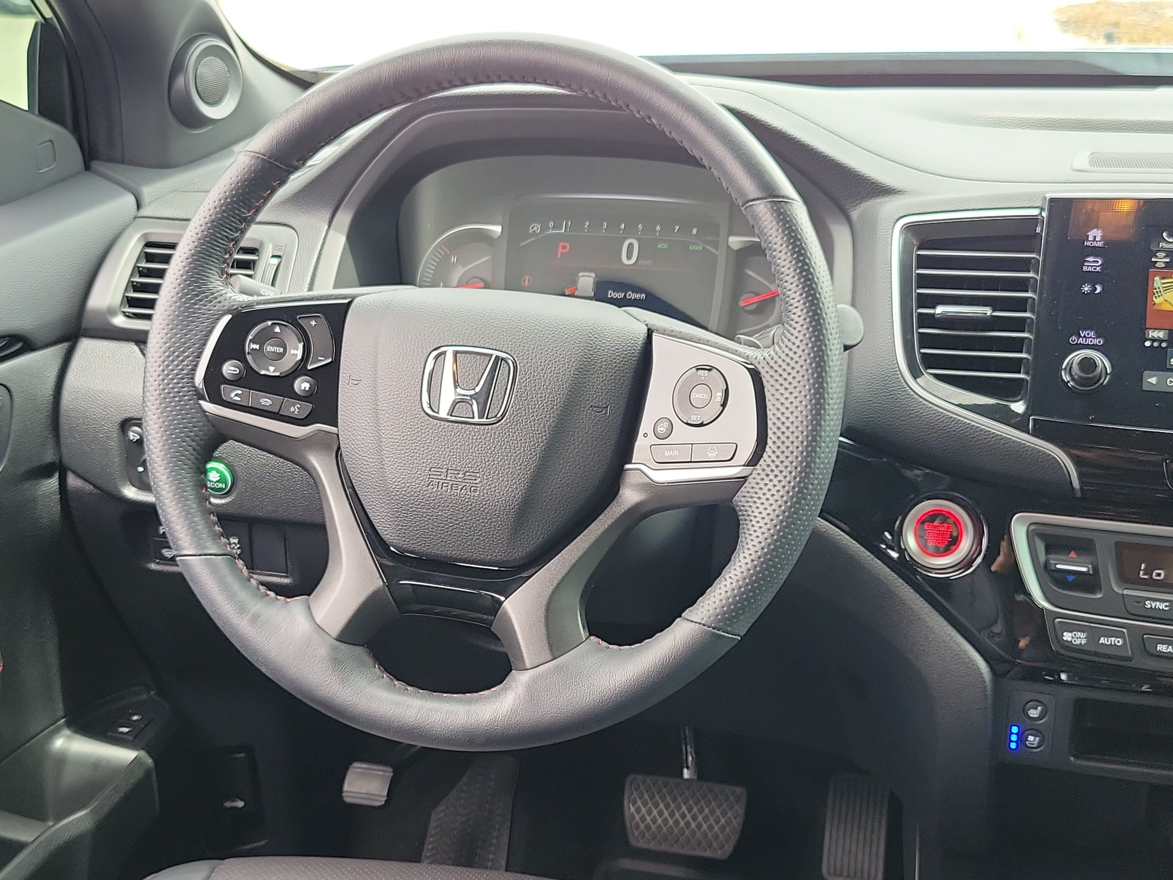 Used 2025 Honda Passport Black Edition image 21