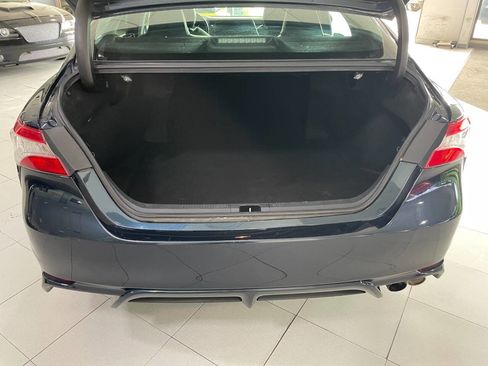 Used 2020 Toyota Camry SE image 40