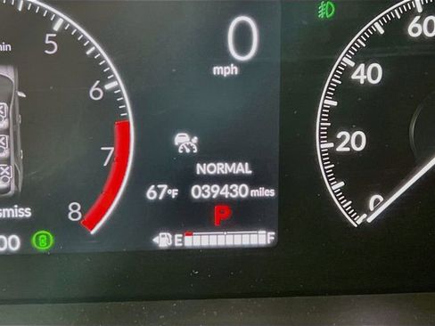 Certified 2023 Honda Pilot TrailSport image 14