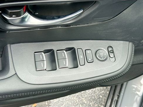 Used 2025 Acura ADX AWD image 19