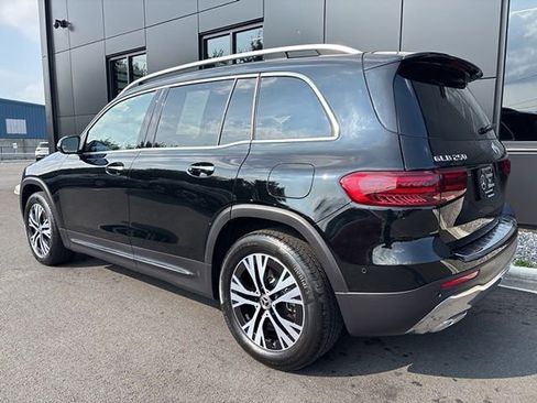 Used 2025 Mercedes-Benz GLB 250 GLB 250 image 3