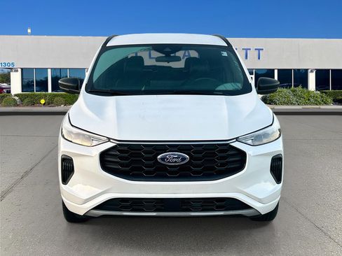 Certified 2023 Ford Escape ST-Line w/ Tech Pack #1 FWD image 2
