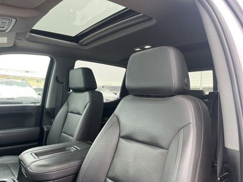 Used 2021 Chevrolet Silverado 1500 LTZ w/ LTZ Premium Package image 20