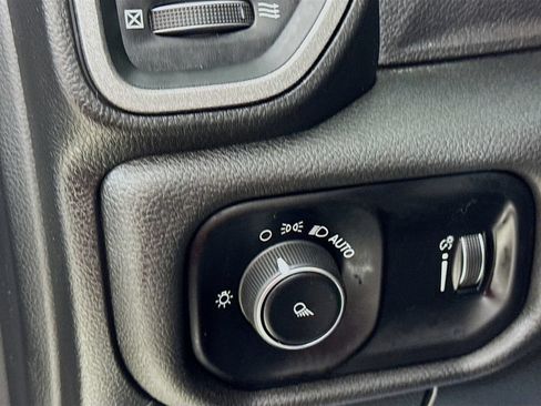 Used 2021 RAM 1500 Tradesman w/ Tradesman Group AWD/4WD image 12