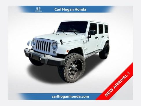 Used 2016 Jeep Wrangler Unlimited Sahara w/ Connectivity Group AWD/4WD image 1