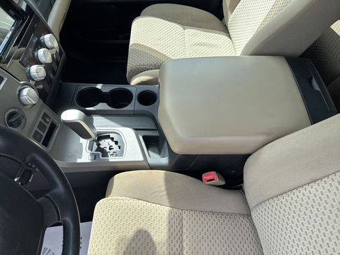 Used 2012 Toyota Tundra 4x4 Double Cab image 23