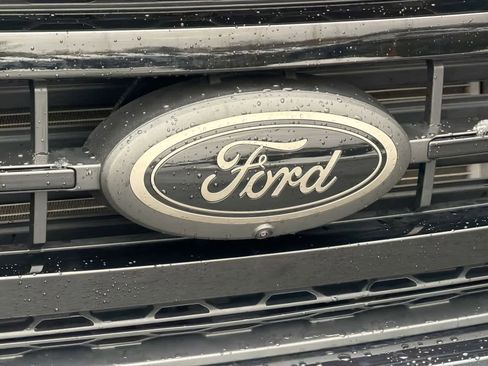 Used 2023 Ford F150 Lariat w/ Equipment Group 502A High image 12