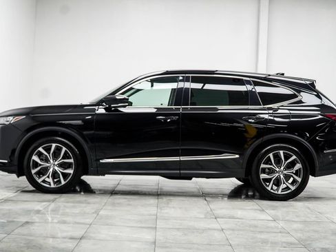 Used 2024 Acura MDX w/ Technology Package FWD image 10