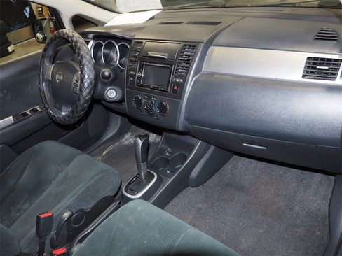 Used 2011 Nissan Versa 1.8 S w/ PWR Plus Pkg image 14