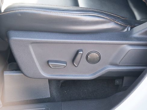 Used 2024 Ford Bronco Badlands AWD/4WD image 13