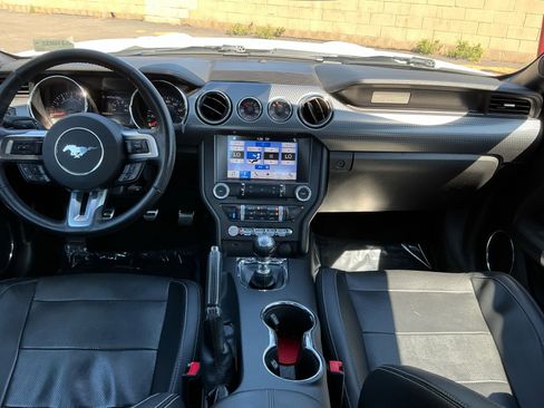 Used 2017 Ford Mustang GT Premium w/ GT Performance Package image 14