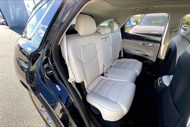 Certified 2026 Genesis GV70 2.5T Select AWD/4WD image 29