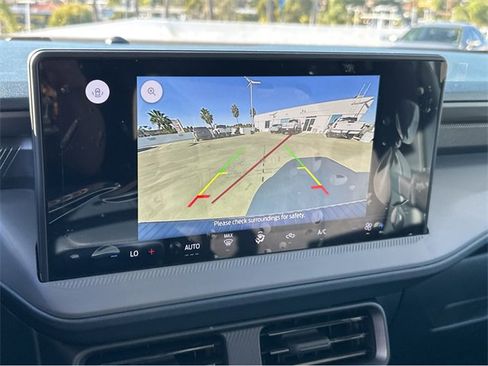 New 2025 Ford Maverick XL image 10