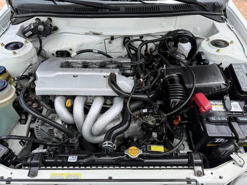 Used 1998 Toyota Corolla CE image 13
