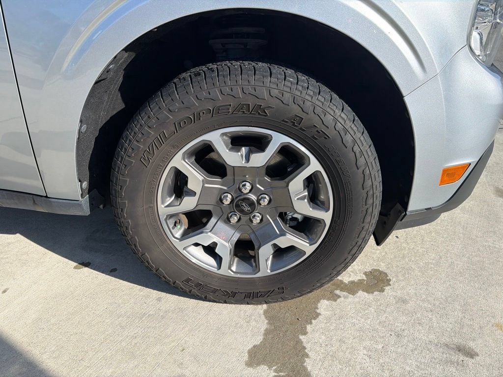 Certified 2024 Ford Maverick XLT w/ XLT Luxury Package AWD/4WD image 9