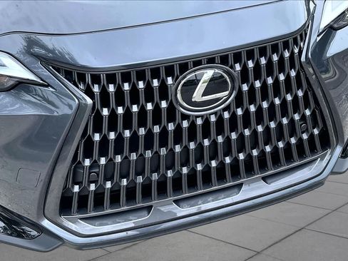 Used 2025 Lexus NX 250 FWD w/ Accessory Package (Z2) image 30