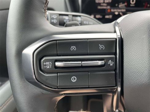 Used 2026 GMC Terrain AT4 image 27