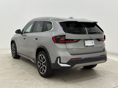 Used 2025 BMW X1 xDrive28i w/ Convenience Package AWD/4WD image 3