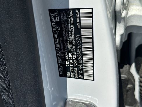 New 2025 Mercedes-Benz CLA 250 4MATIC image 32