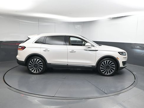 Used 2019 Lincoln Nautilus Black Label image 27