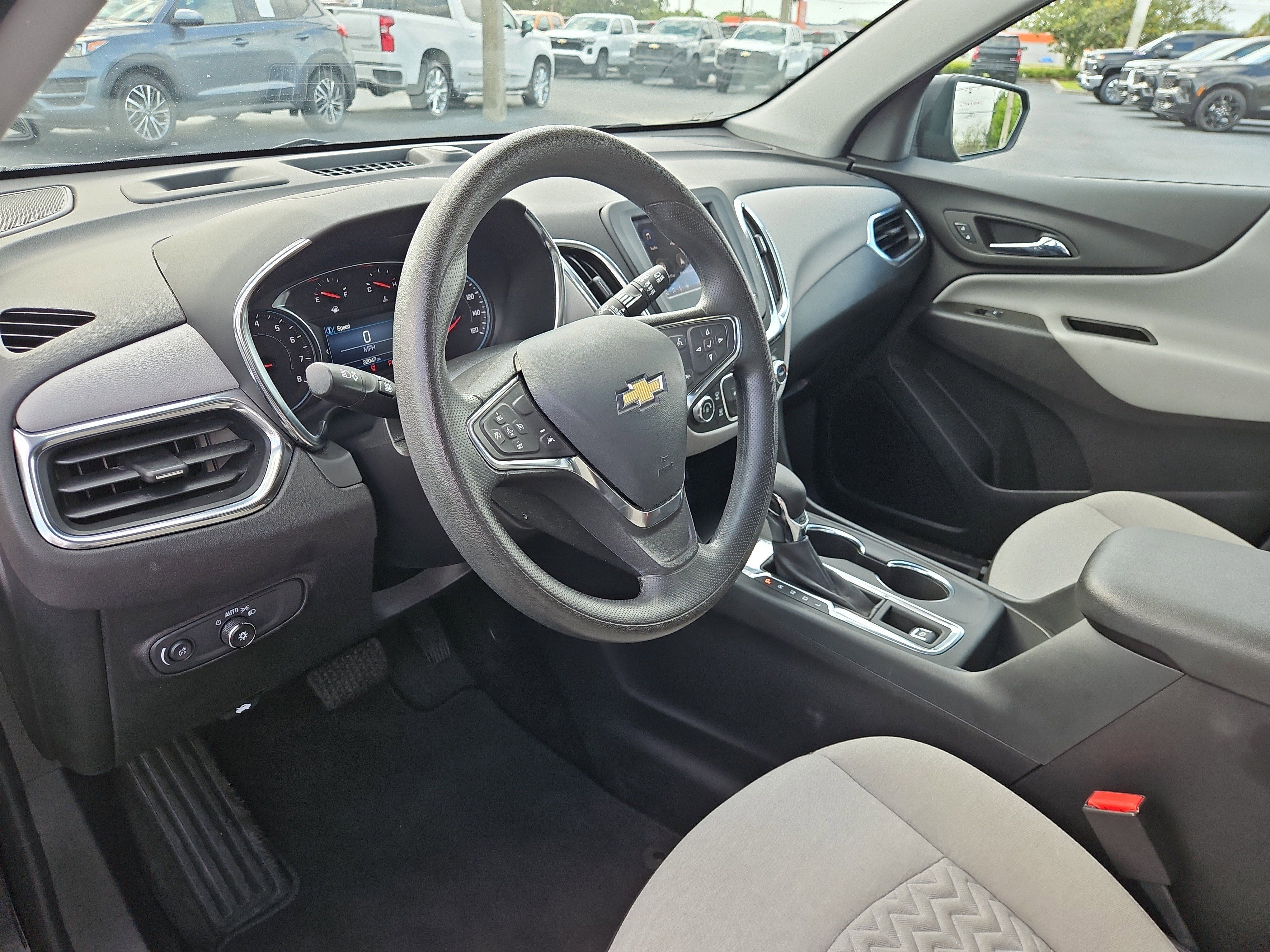 Certified 2024 Chevrolet Equinox LS w/ LS Convenience Package FWD image 13